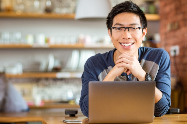 Dental Restoration Vs Extraction: Which Is The Better Option?