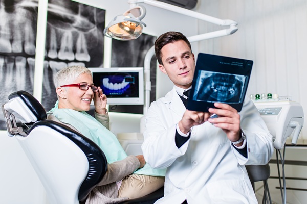 What To Expect Before, During, And After A Tooth Extraction